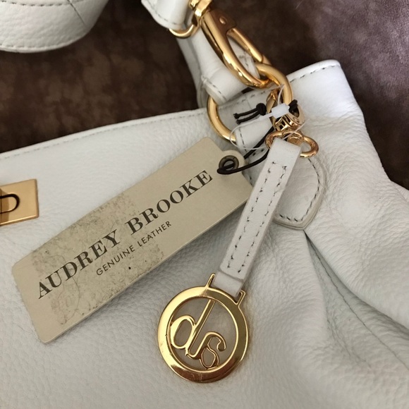 Audrey Brooke NWT Luscious white Leather Sachel. MOVING! - Picture 6 of 7